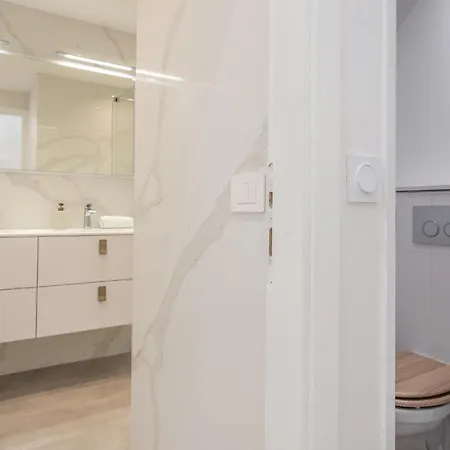 Porte De Monaco - Terrasse Vue - Parking - Cn